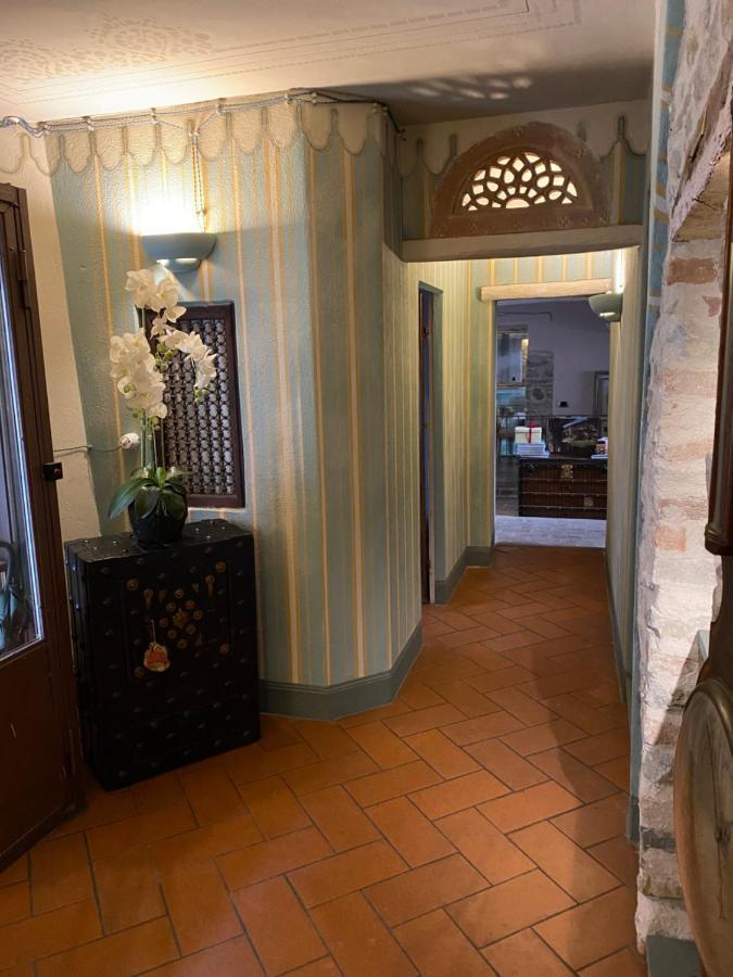 Le Due Matote Langhe Relais Bed and Breakfast Bossolasco Esterno foto