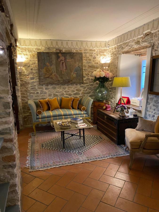 Le Due Matote Langhe Relais Bed and Breakfast Bossolasco Esterno foto